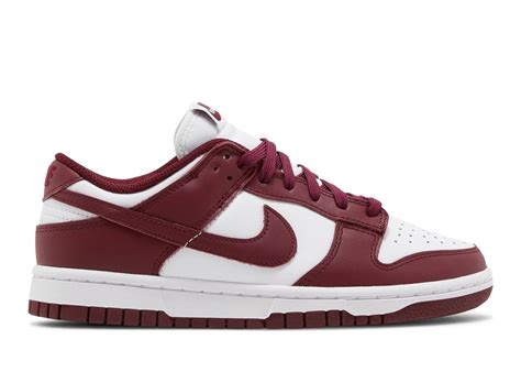 Nike Dunk Low Bordeaux .